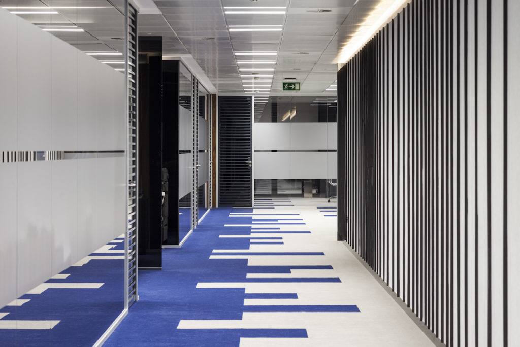 Dalles moquette bureaux